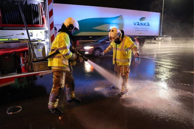 Chauffeur gewond na ongeval op E19