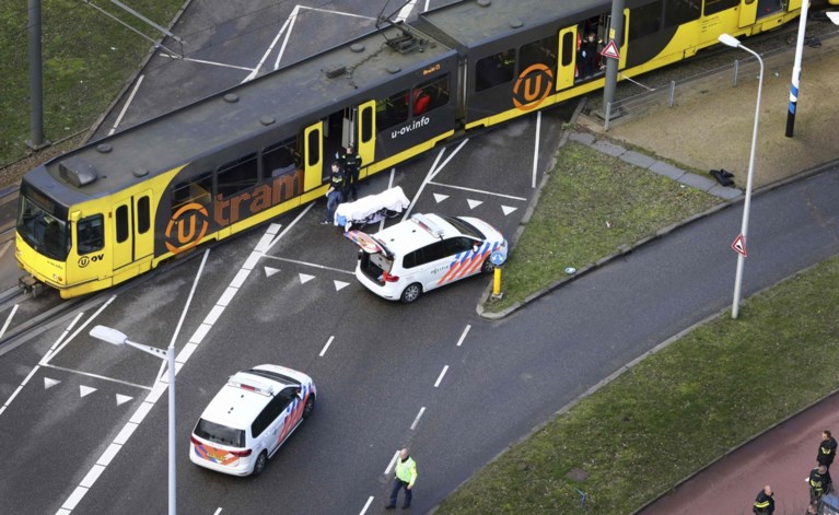 Aanslag Utrecht: drie doden en vijf gewonden, drie verdachten opgepakt