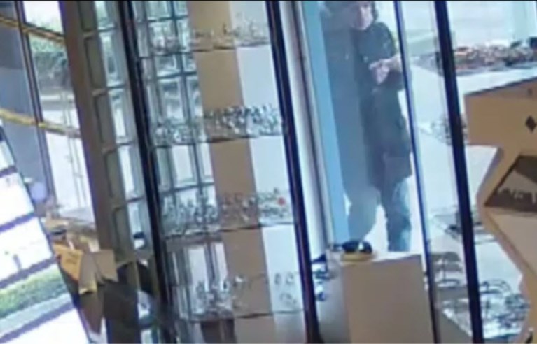 Hoteleigenaars in Herentals slachtoffer van oplichting door ‘buitenlandse investeerder’: politie zoekt getuigen