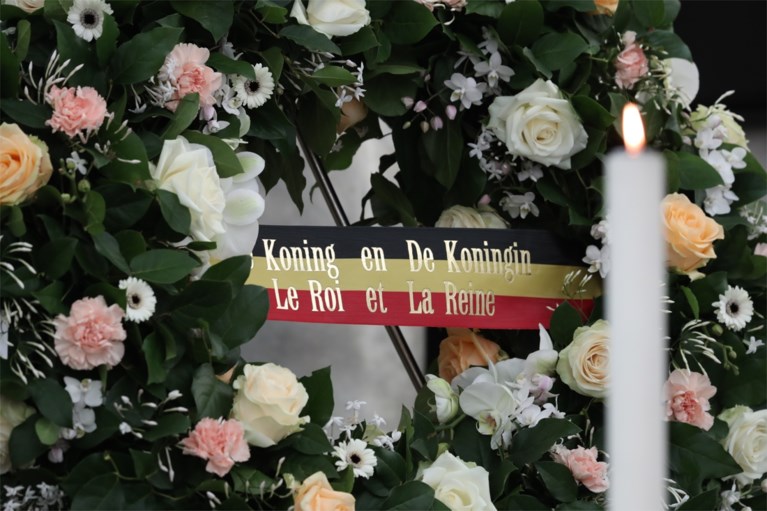 Koninklijke familie betuigt laatste eer aan kardinaal Godfried Danneels