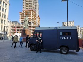 Extra bewaking in Antwerpse binnenstad na dreigement over schietpartij op Meir