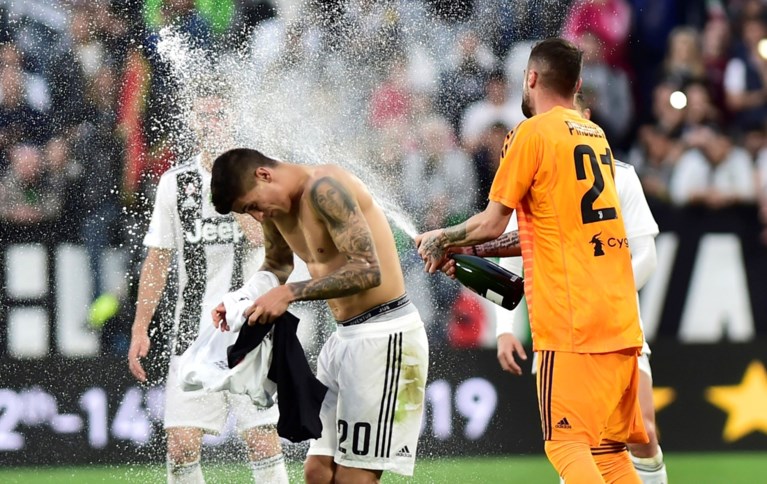 Acht op een rij! Juventus is opnieuw kampioen van Italië na moeizame zege tegen Fiorentina
