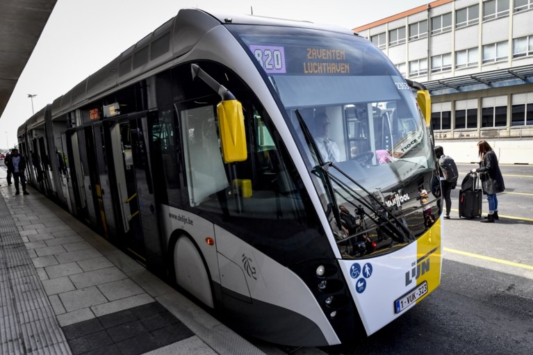 De Lijn heeft nu ook bussen van 24 meter: de trambussen