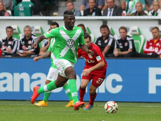 Eerste speler die met nummer van Junior Malanda zal spelen bij Wolfsburg: “Een hele eer”