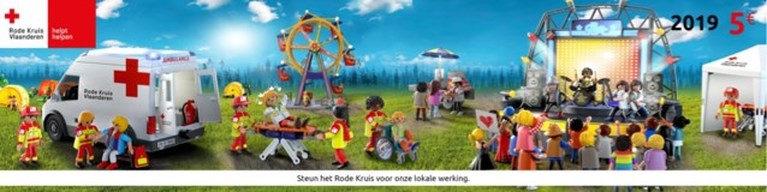 Playmobilmannetjes worden vrijwilliger op sticker Rode Kruis