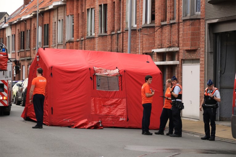 Vrouw (33) sterft bij brand in flat in Sint-Niklaas