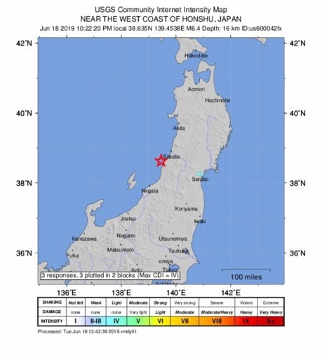 Tsunami-alarm in Japan na zware aardbeving