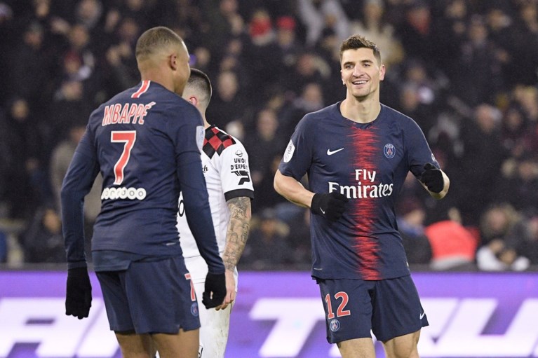 Standard Luik wint niet in oefenduel tegen Union, Meunier en PSG boeken eenvoudige oefenzege