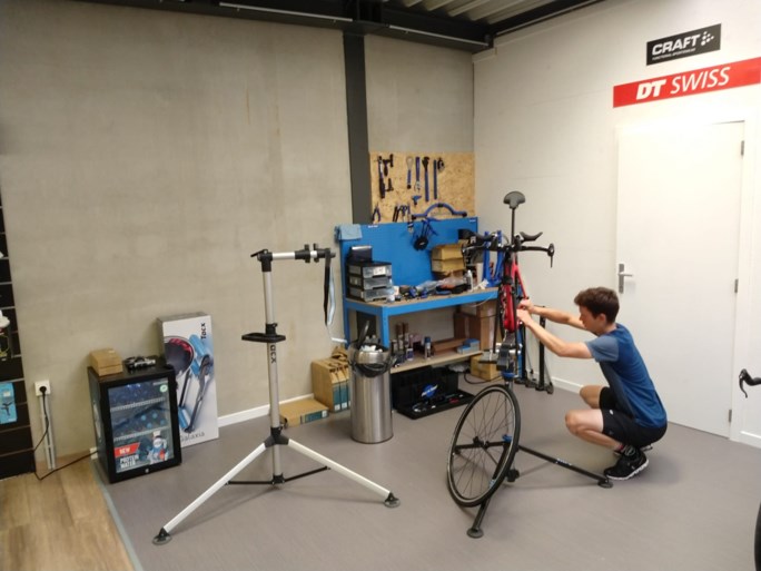 Toptriatlon-ploeg opent gloednieuwe Optimize Bike & Tri winkel in Kalmthout