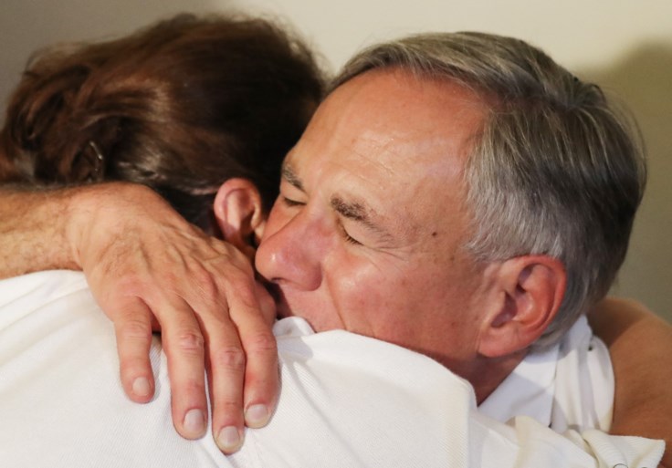 Emotionele getuigenissen na schietpartij El Paso: “Waar is mijn moeder? Ik moet weten of ze nog leeft”