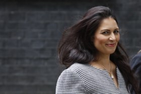 Britse regering dreigt vrij reizen voor EU-burgers vanaf dag één van de Brexit te schrappen