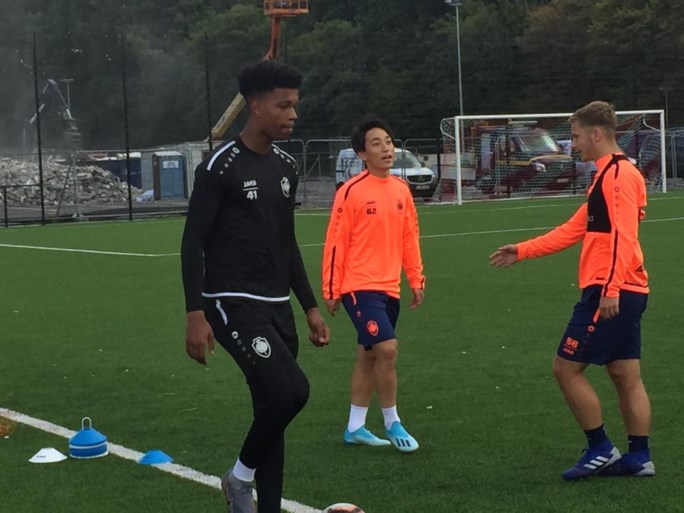 Nieuwe Antwerp-aanwinst Miyoshi sluit aan op training beloften
