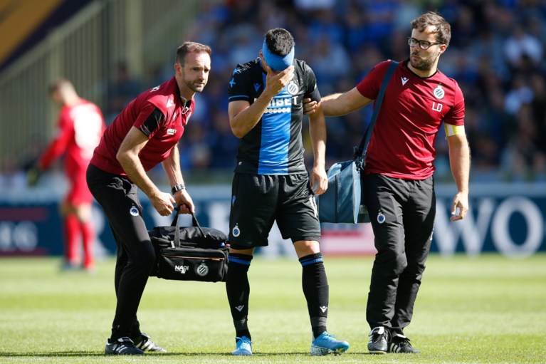 Onverantwoord: zowel bij Club Brugge als bij Anderlecht wordt speler met hoofdblessure pas minuten later gewisseld