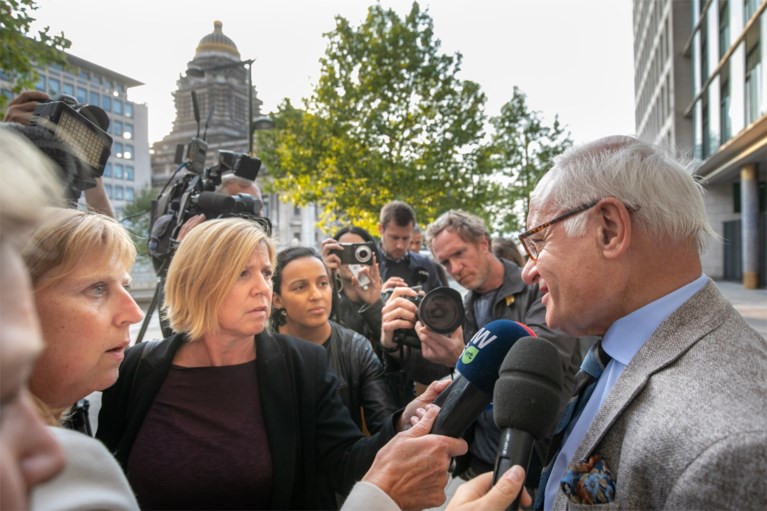 Ex-Anderlecht-manager Herman Van Holsbeeck officieel in verdenking gesteld: “Hij liet zich omkopen met smeergeld”