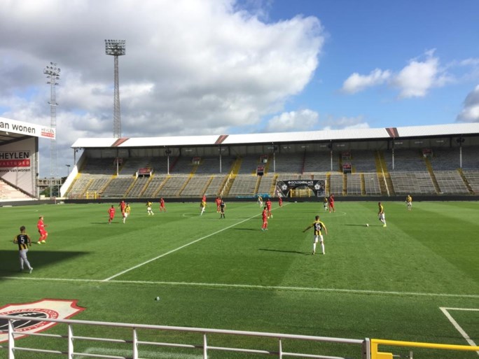Antwerp klopt Vitesse in oefenmatch die opnieuw vrijschopdiscussie oplevert