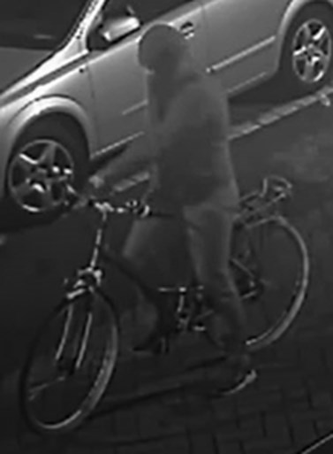 Videobeelden van granaataanslag in Guldensporenstraat vrijgegeven: parket zoekt dader uit filmpje