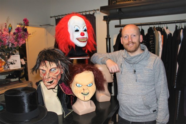 Kostuum Karamel Maakt Zich Klaar Voor Halloween Groot As