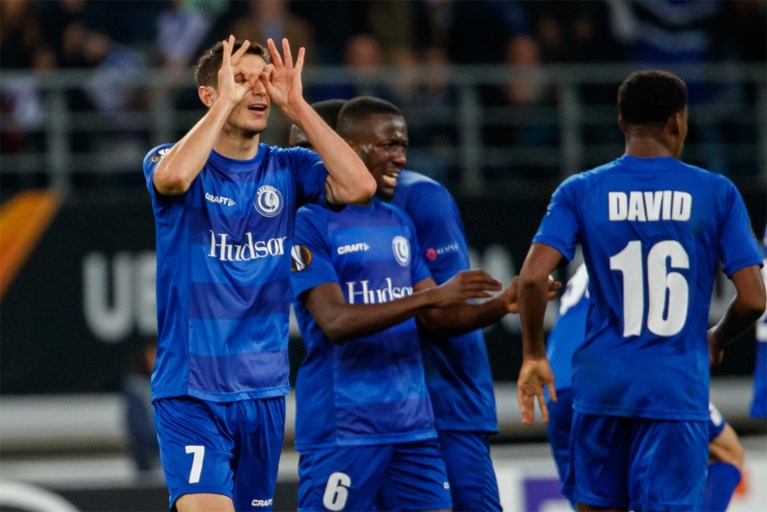 AA Gent sleept diep in blessuretijd nog een knap punt uit de brand tegen Wolfsburg