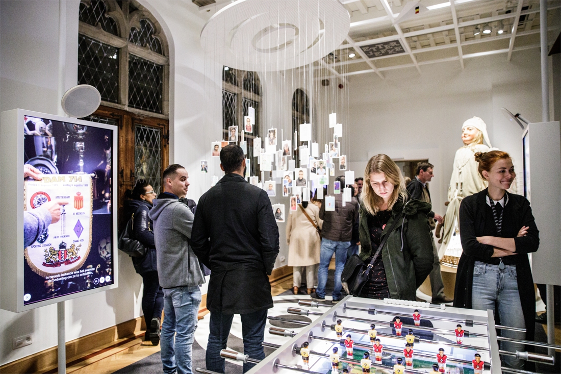 Malinwa Archief, J@M en reuzendragers tonen zich jaar lang in stadsmuseum - Gazet van Antwerpen