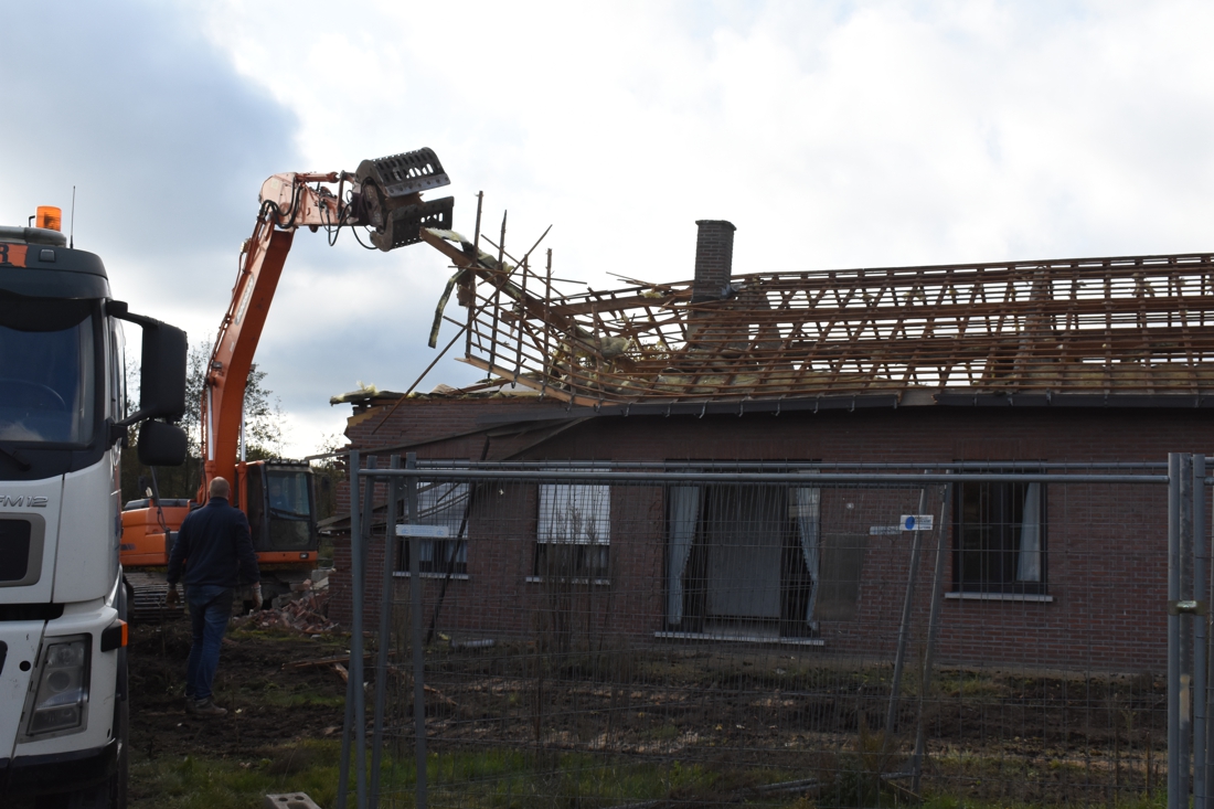 Provincie start met afbraak woning in overstromingsgebied (Balen) - Gazet van Antwerpen