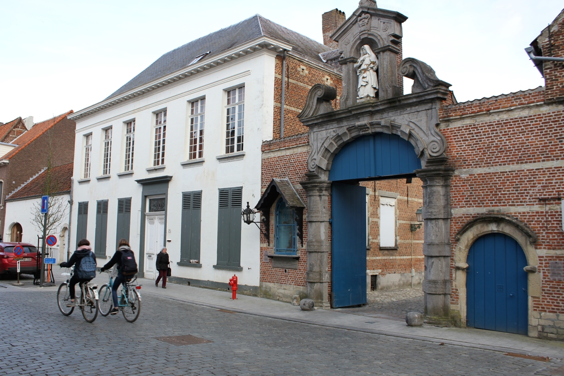 Stad heeft eerst subsidie voor begijnhof te pakken - Gazet van Antwerpen