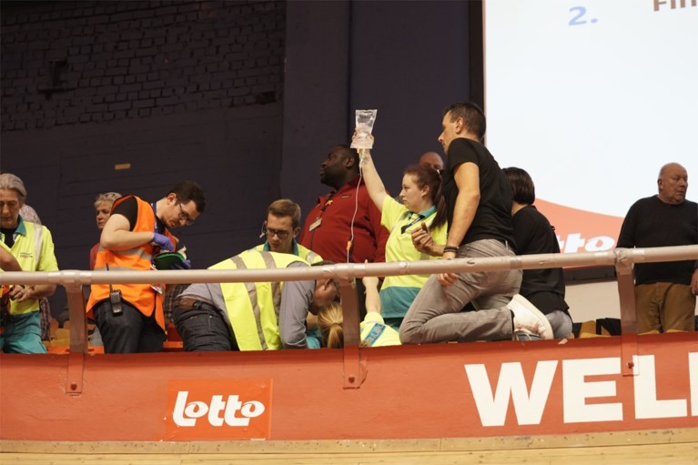 Opnieuw opschudding in het Kuipke: Belgische G-sporters belanden in het publiek na crash