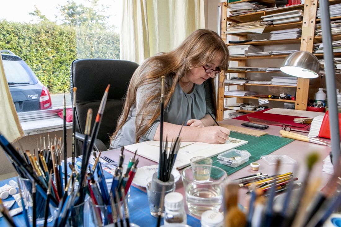 Prisca ontwerpt adel- en wapenbrieven voor edelen en gewone mensen - Gazet van Antwerpen