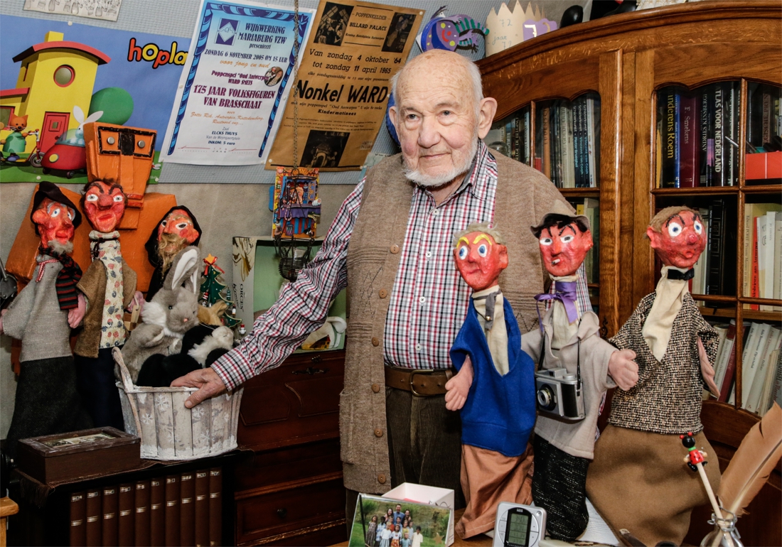 Nonkel Ward (90) wekte 26 albums met helden van Pom tot leven: “Welke pop Piet is en wie Bert? Dat ik het zelf niet meer weet!” - Gazet van Antwerpen