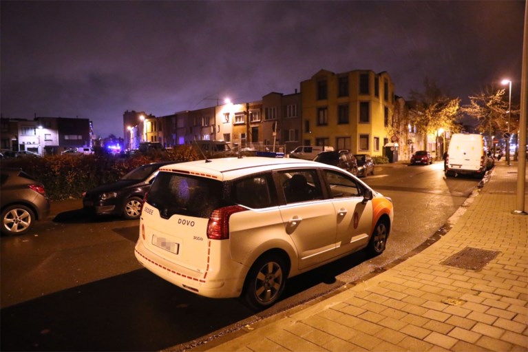 Granaat binnengegooid in woning in Deurne: DOVO laat explosief gecontroleerd ontploffen