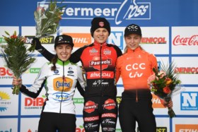 Eindelijk nog eens een Belgische zege: Laura Verdonschot pakt de bloemen in Mol