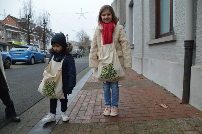 Zangertjes komen met gevulde magen thuis