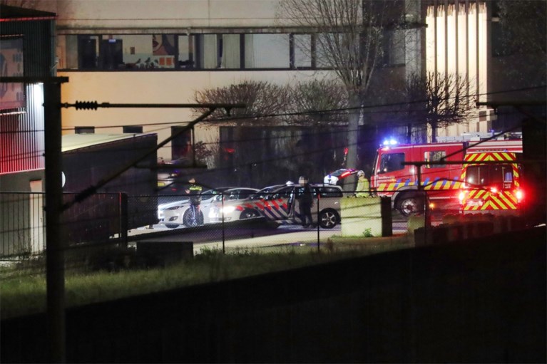 Verdachte wagen gecrasht na achtervolging