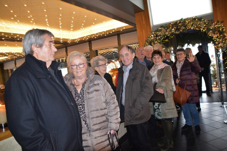 Worstenbroodmania in Malle: Café Trappisten bestormd