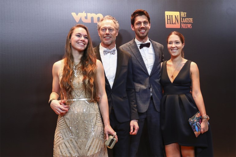 Voetballers, glitter én Miss België op de rode loper van de Gouden Schoen: bekijk hier de mooiste beelden