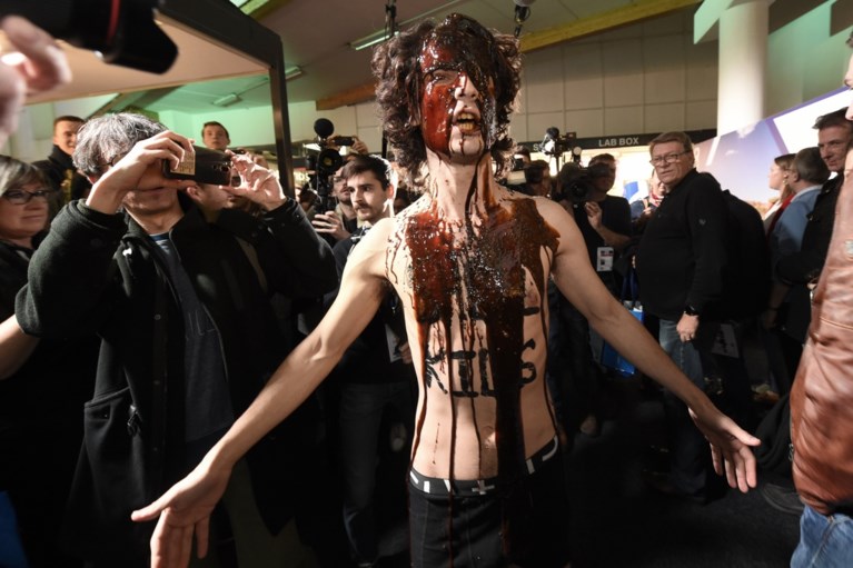 Extinction Rebellion kaapt het Autosalon met tientallen acties