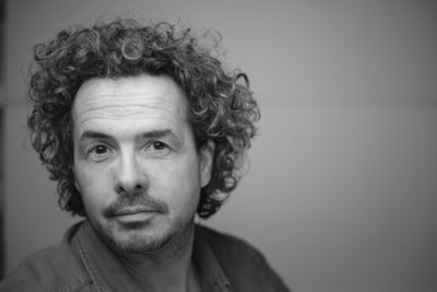 COLUMN. Mijn gezelschap spurtte naar McDonald’s en ging met wat bier in een bloembak zitten