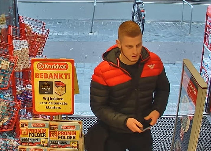 Politie Brasschaat zet vier verdachten van “aanzienlijke” diefstal in Kruidvat op Facebook