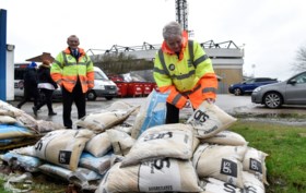 Twee doden door storm Dennis,“één van de zwaarste ooit” in Groot-Brittannië