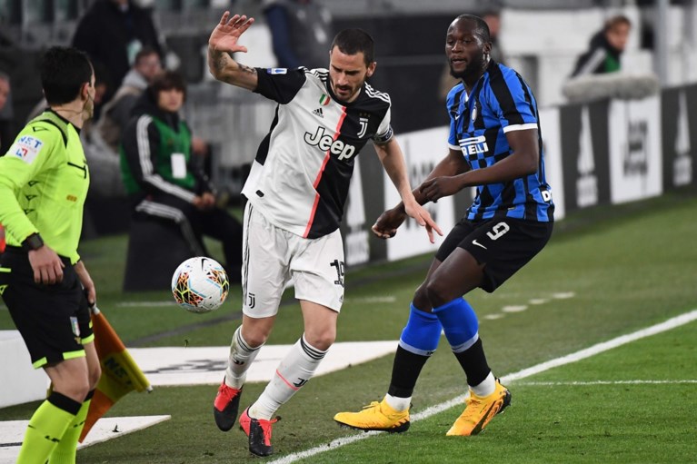 “Flop” Romelu Lukaku krijgt de volle laag na nonmatch tegen Juventus: “Hij zat gevangen in de kooi van Sarri”