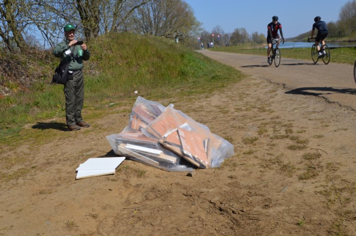 We wandelen lokaal maar fietsen ons de pleuris