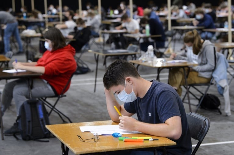 100.000 Gentse studenten leggen examens af in beurshal van Flanders Expo