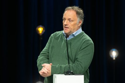 Viroloog Marc Van Ranst: “Gunstige cijfers maar aantal besmettingen blijft hoog”
