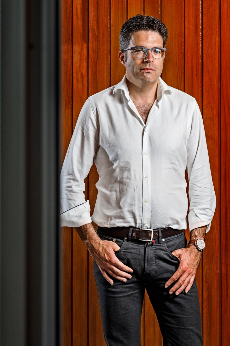 Viroloog Steven Van Gucht Ik Viel 5 Kilo Af Tot Mijn Buur Gazet Van Antwerpen Mobile