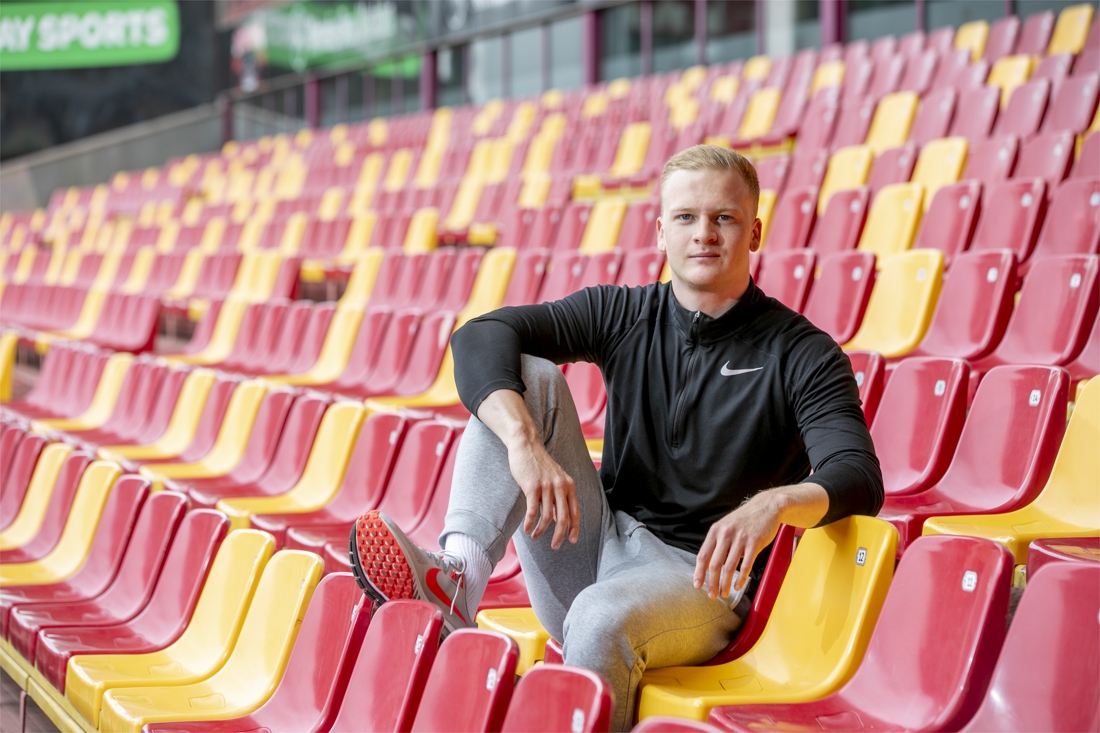 Jules Van Cleemput (KV Mechelen) revalideert in volle corona... Gazet