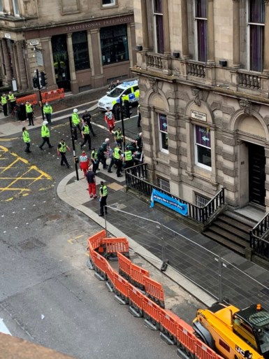 Steekpartij in centrum van Glasgow: drie dodelijke slachtoffers, dader doodgeschoten door politie