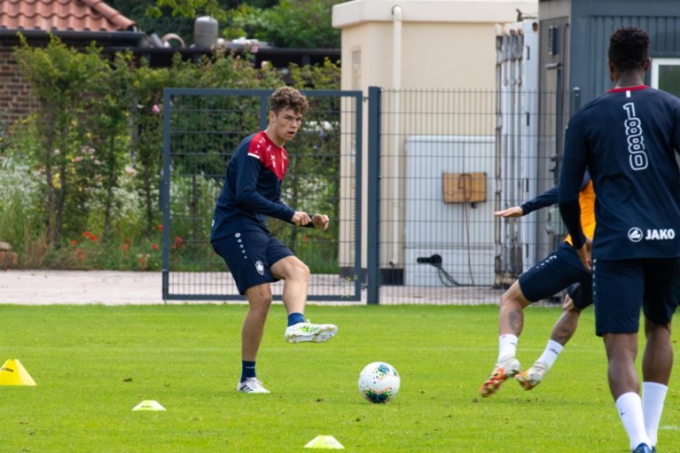 STAGEDAGBOEK ANTWERP. Nog geen Haroun op het veld bij Antwerp
