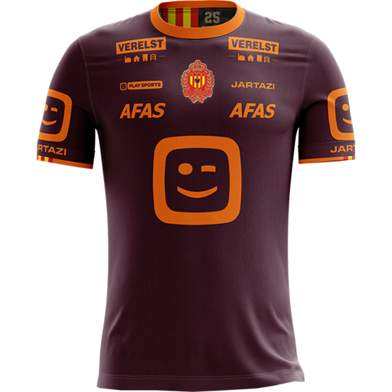 waarde Vacature bijtend KV Mechelen stelt gloednieuwe shirts voor, ontworpen door en voor fans |  Gazet van Antwerpen Mobile