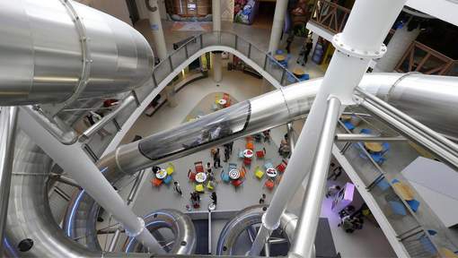 One of the highest indoor slides in the world in Antwerp … (Antwerp)