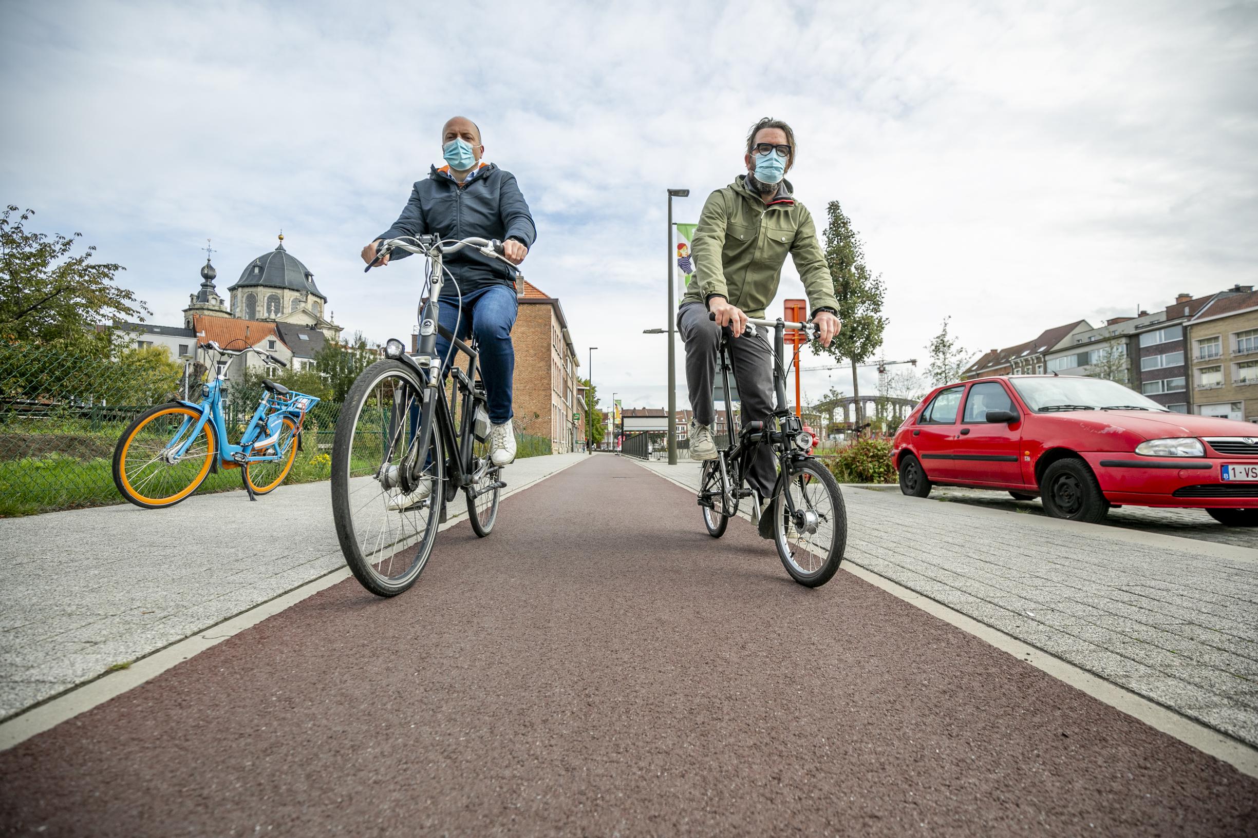 Mechelaars die nummerplaat inleveren, kunnen kiezen uit meer compensaties  (Mechelen) | Gazet van Antwerpen Mobile