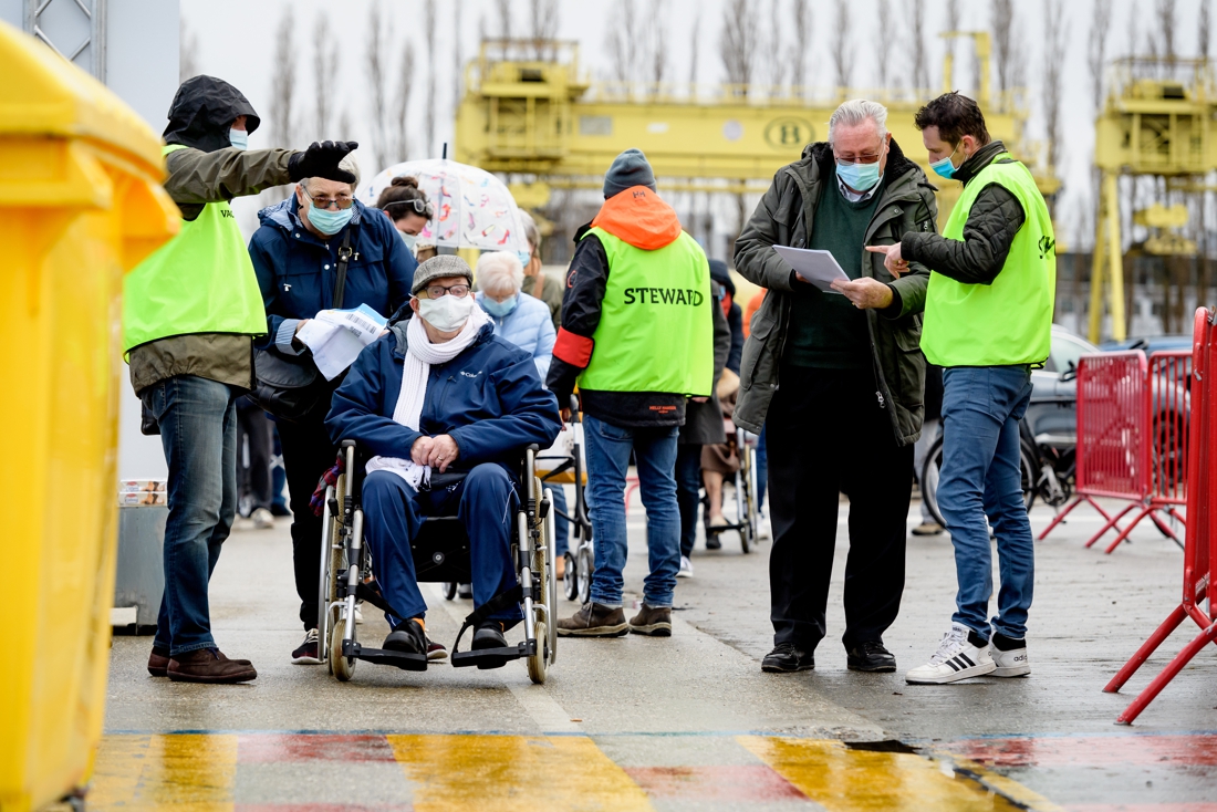 Solution for ‘overbooking’ Spoor Oost: 7,000 people get … (Antwerp)